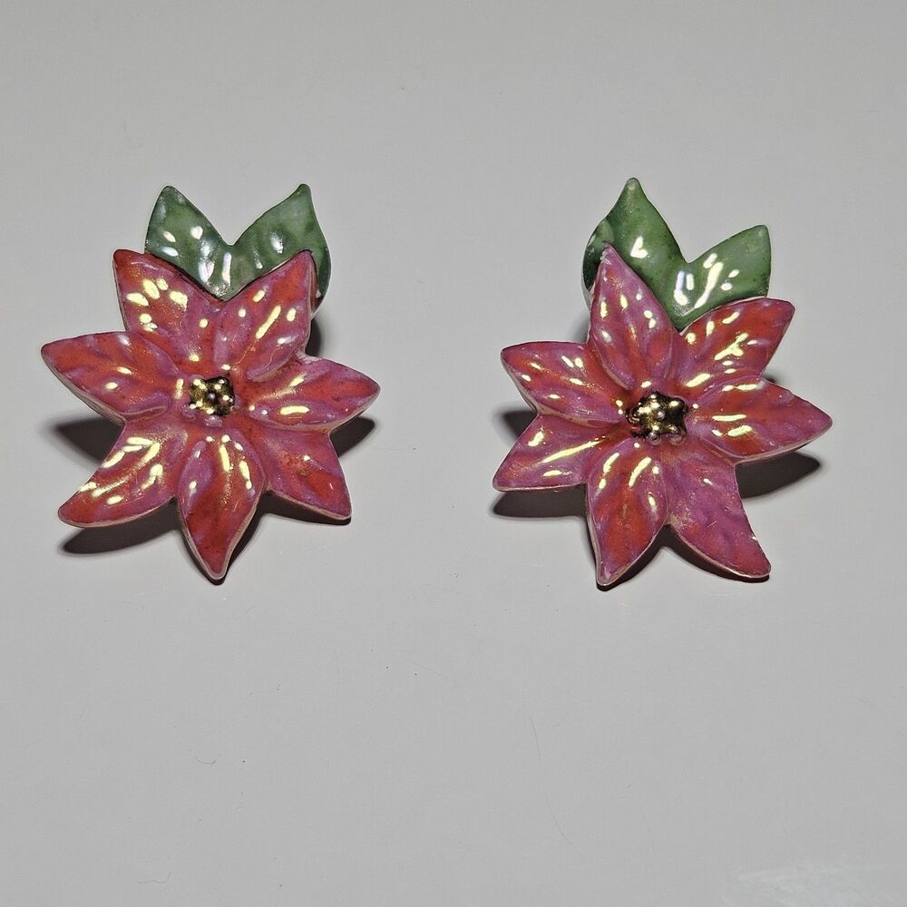 Avon Vintage Red/Pink Porcelain Poinsettia With Green Holiday Earrings